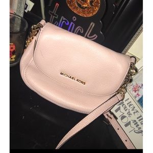 💕 Michael Kors Blossom Crossbody 💕